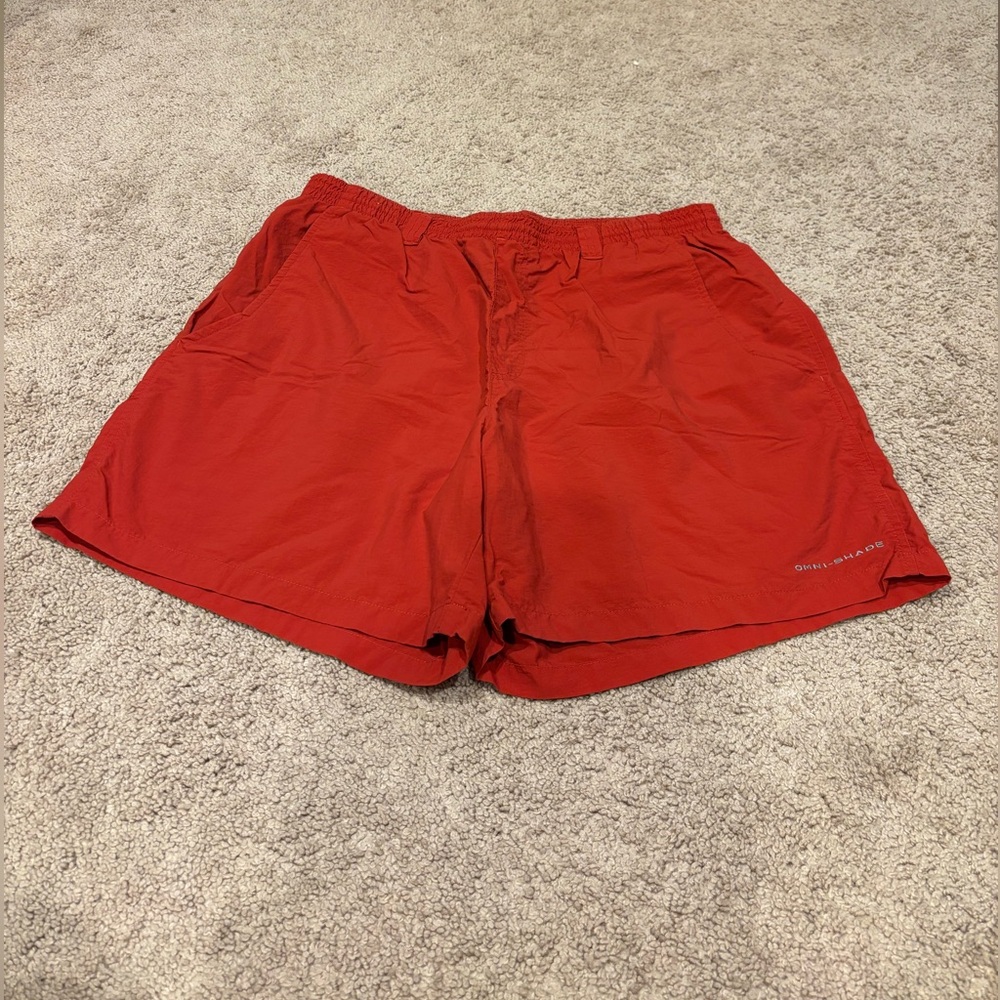 Men’s Red Columbia PFG Shorts (Size: Medium)